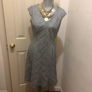 White House black market women gray casual dresses.